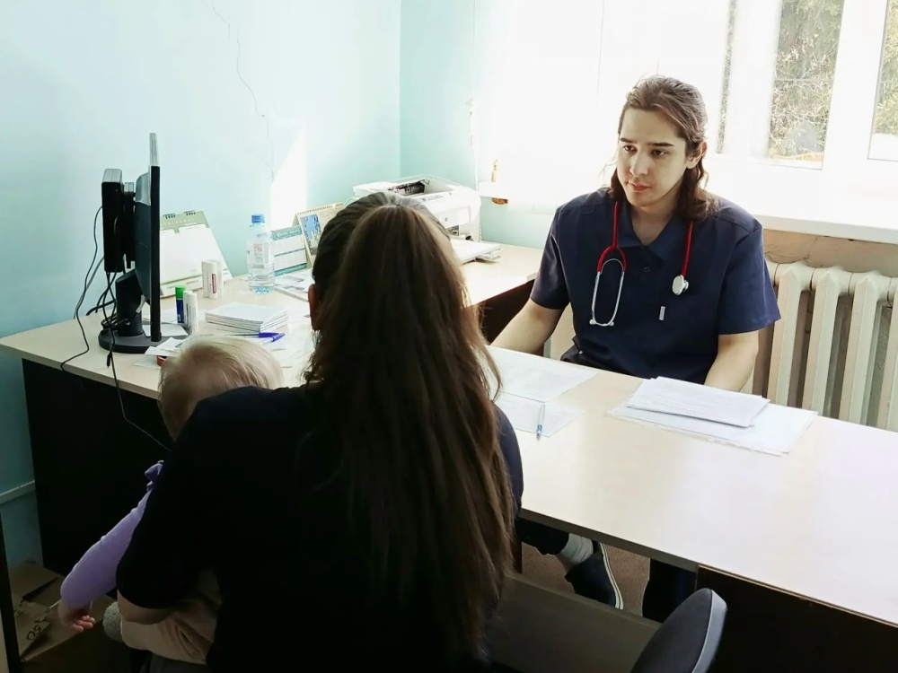 Выездной консультативный прием детского населения в Караидельской больнице