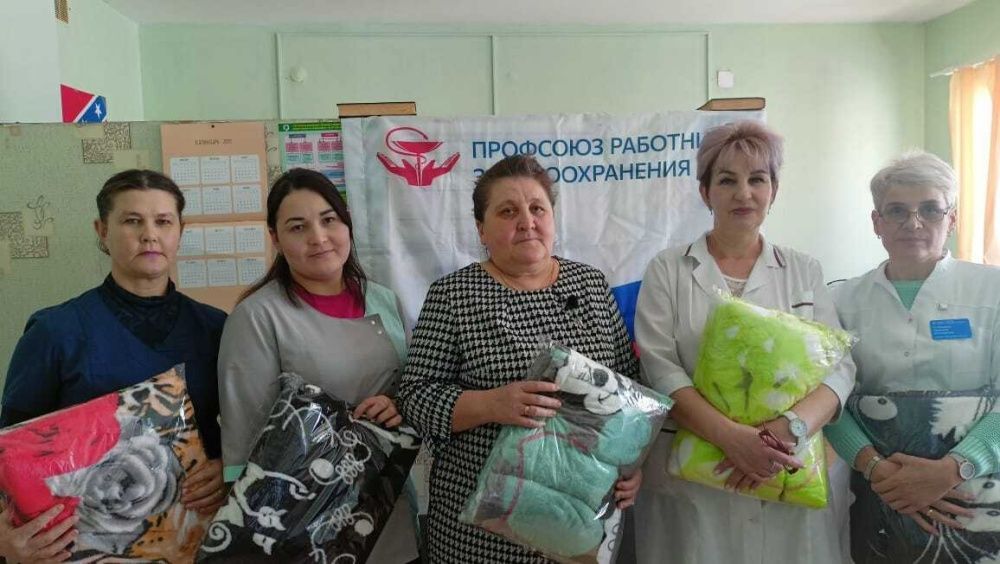 В преддверии праздника дня защитника Отечества были поощрены родные служащих на СВО земляков